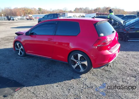 2015 Volkswagen Golf Gti 2.0T S 2-Door z USA, uszkodzony, nr VIN 3VWYT7AU7FM025937